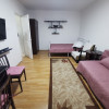 Apartament de 2 camere, decomandat, balcon, metrou, parcare, zona Piata Sudului thumb 2