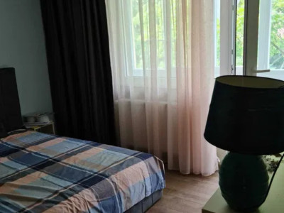 Apartament de 2 camere, 65 mp, centrala, parcare, metrou, zona Drumul Taberei
