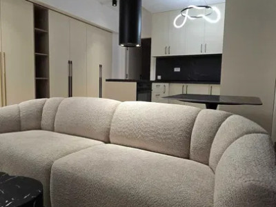 Apartament lux One Cotroceni, 2 camere, centrala proprie,balcon, parcare, metrou