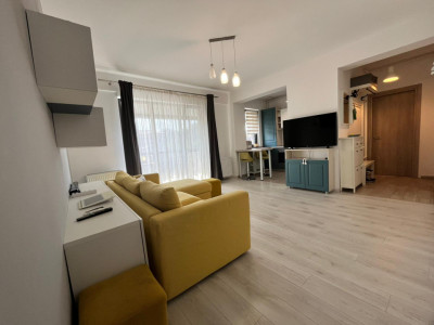 Apartament de 3 camere cu 2 bai si loc de parcare, zona Mihai Bravu