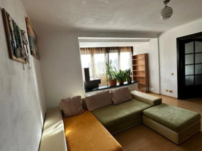 Apartament de 2 camere, 50 mp, metrou, parcare, parc, zona Eroii Revolutiei
