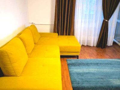 Garsoniera, decomandata, 40 mp, balcon, zona Timpuri Noi