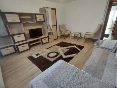 Loc liniștit, aproape de Decebal – 2 camere pregătite să devină „acasă”