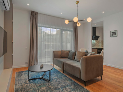 Apartament de 3 camere, centrala proprie, balcon, parcare, metrou, One Cotroceni