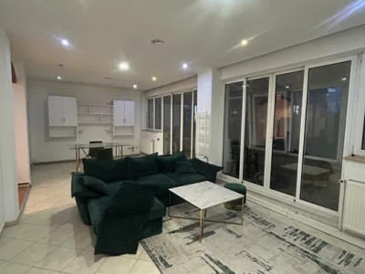 2 camere decomandat, 80 mp, centrală – spațiu elegant în Piața Romană