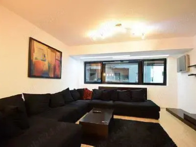 2 camere decomandat, 65 mp, centrală – ultracentral, Piața Romană