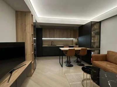 2 camere decomandat, 55 mp, parcare inclusă – central, Cortina Nord