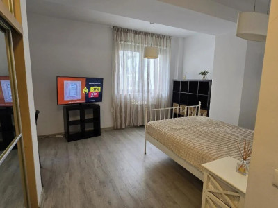 Garsoniera moderna, 38 mp, balcon, centrala proprie, metrou, zona Aviatiei