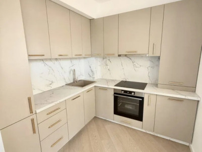 Garsoniera decomandată, 40 mp, centrală – Cortina Nord