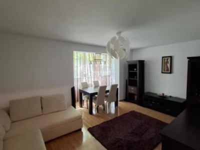 Apartament de 2 camere decomandat, 60 mp, parcare, zona Lujerului