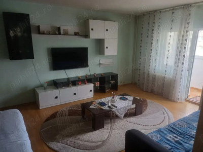 Apartament de 2 camere decomandat, 55 mp, balcon, zona 13 Steptembrie