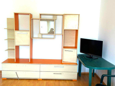 Apartament de 3 camere, decomandata, 75 mp, balcon, zona Brancoveanu