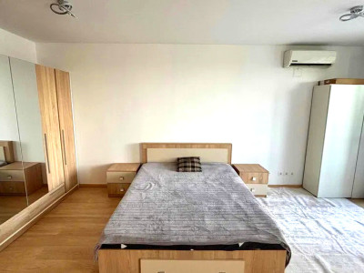 Garsoniera, moderna, decomandata, balcon, metrou, complexul The Park Apartments