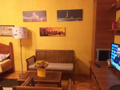 Apartament 3 Camere Spațios – 4 Min. de Metrou Piața Iancului!
