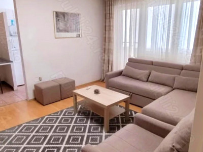 Apartament de 2 camere, modern, centrala, balcon, metrou, zona Unirii