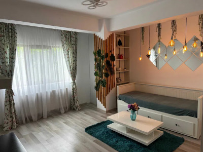 2 camere decomandat, 50 mp, centrală – zona Păcii, lângă metrou