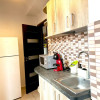 Apartament de 2 camere, modern, centrala, balcon, zona Damaroaia thumb 6