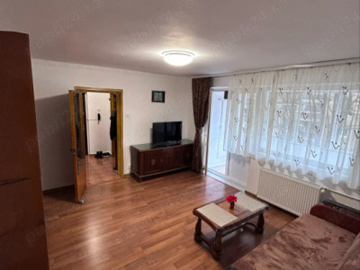 Apartament de 3 camere renovat, 75 mp, 2 balcoane, metrou, zona Gorjului