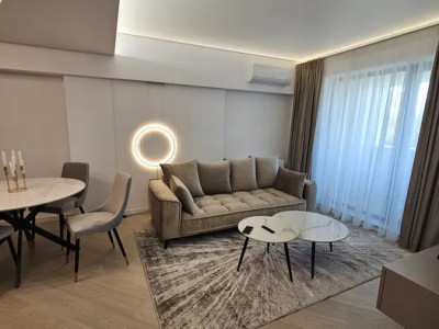 Apartament de 3 camere, 77 mp, balcon, centrala proprie, parcare, Cortina North