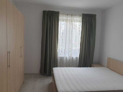 Apartament spațios, 3 camere cu două băi + parcare – Alba Iulia Residence