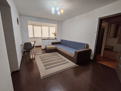 Apartament de 2 camere, 55 mp, renovat, AC, balcon, Crangasi