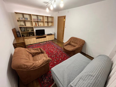 Apartament de 2 camere, decomandat, 50 mp, zona Aviatiei 
