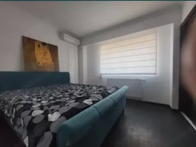 Apartament de 2 camere, decomandat, 65 mp, centrala, zona 13 Septembrie 