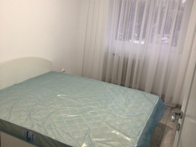 Apartament 3 camere, decomandat, 70 mp, metrou aproape, Raul Doamnei