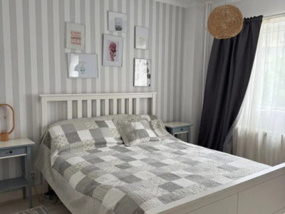 Apartament de 2 camere, decomandat, 55 mp, zona Ghencea