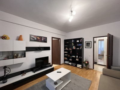 Apartament de 2 camere, modern, centrala, balcon, metrou, Dream Town