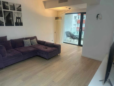 Apartament de 2 camere decomandat, 80 mp, balcon, zona Aviatorilor