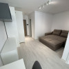 Garsoniera aproape de metrou, bloc nou, balcon, metrou, Hils Brauner thumb 1