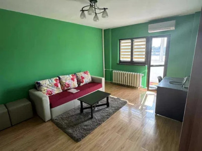 Garsonieră renovată, pet friendly, aproape de metrou Ștefan cel Mare