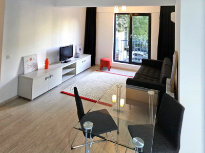 Apartament de 2 camere, decomandat, complexul Maison 