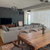 Rafinament pe malul lacului – apartament de lux cu vedere spectaculoasă thumb 2