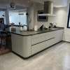 Rafinament pe malul lacului – apartament de lux cu vedere spectaculoasă thumb 5