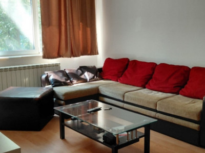 Apartament 3 camere mobilat – vis-a-vis de Auchan Titan, etaj 1