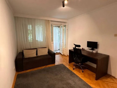 PET FRIENDLY – Apartament de 2 camere cu parcare, la 15 min de metrou Sudului
