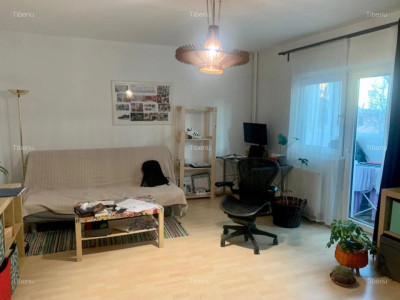 Apartament de 2 camere, 50 mp, decomandat, zona Mall Vitan 