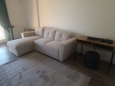 Apartament de 2 camere, decomandat, prima închiriere, 2 balcoane, zona Berceni