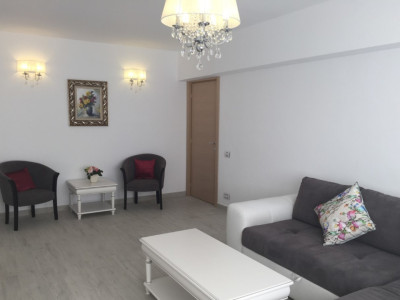 Apartament de 3 camere, 2 bai, 80 mp, zona Unirii - Fantanii 