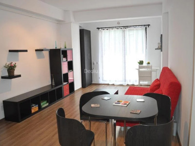 2 camere – Zonă Moșilor, balcon, centrală proprie, la 15 min de metrou Obor