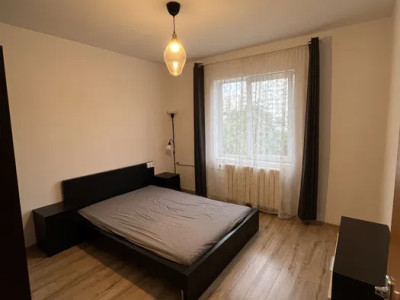 Apartament de 2 camere, 50 mp, decomandat, zona Titan 