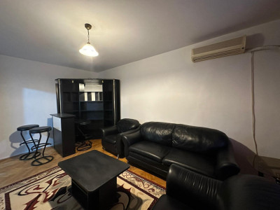 Apartament de 2 camere, 50 mp, decomandat. metrou, 1 Decembrie 1918 