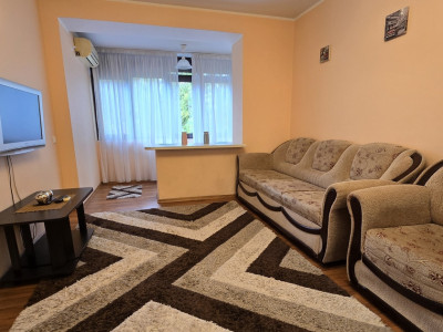 Apartament de 2 camere, 55 mp, balcon, la 2 minute de metrou - Orizont