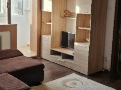 Apartament de 2 camere, decomandat, 45m, Aleea Huedin, Sector 4