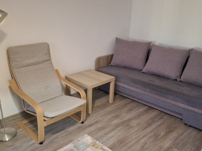 Garsoniera Berceni, 1 min tramvai, 5 min orășelul copiilor, proaspăt renovata