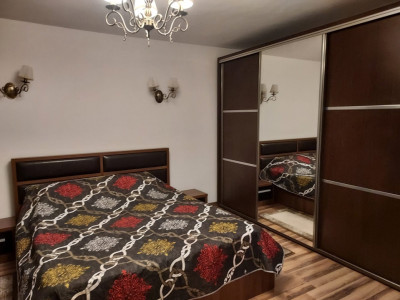 Apartament spațios de 3 camere, 2 bai, pe Bulevardul Decebal – confort și stil 