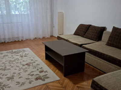 Apartament de 3 camere decomandate – la 7 minute de metrou Timpuri Noi