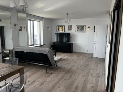 Apartament de 3 camere, loc de parcare, 12 min metrou, Asmita Gardens, Vacaresti